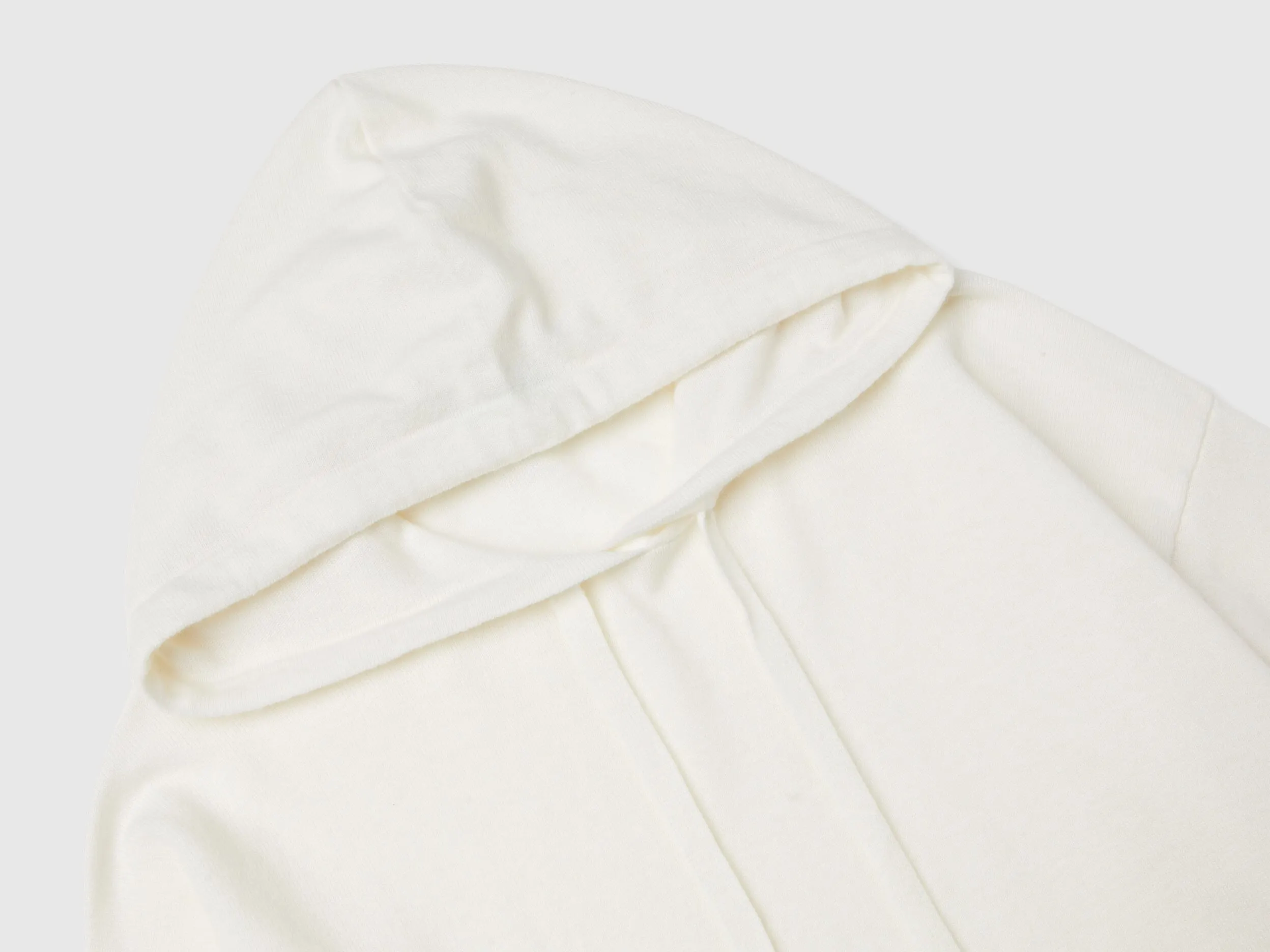 Cream white cashmere blend sweater with hood - Creamy White | Benetton