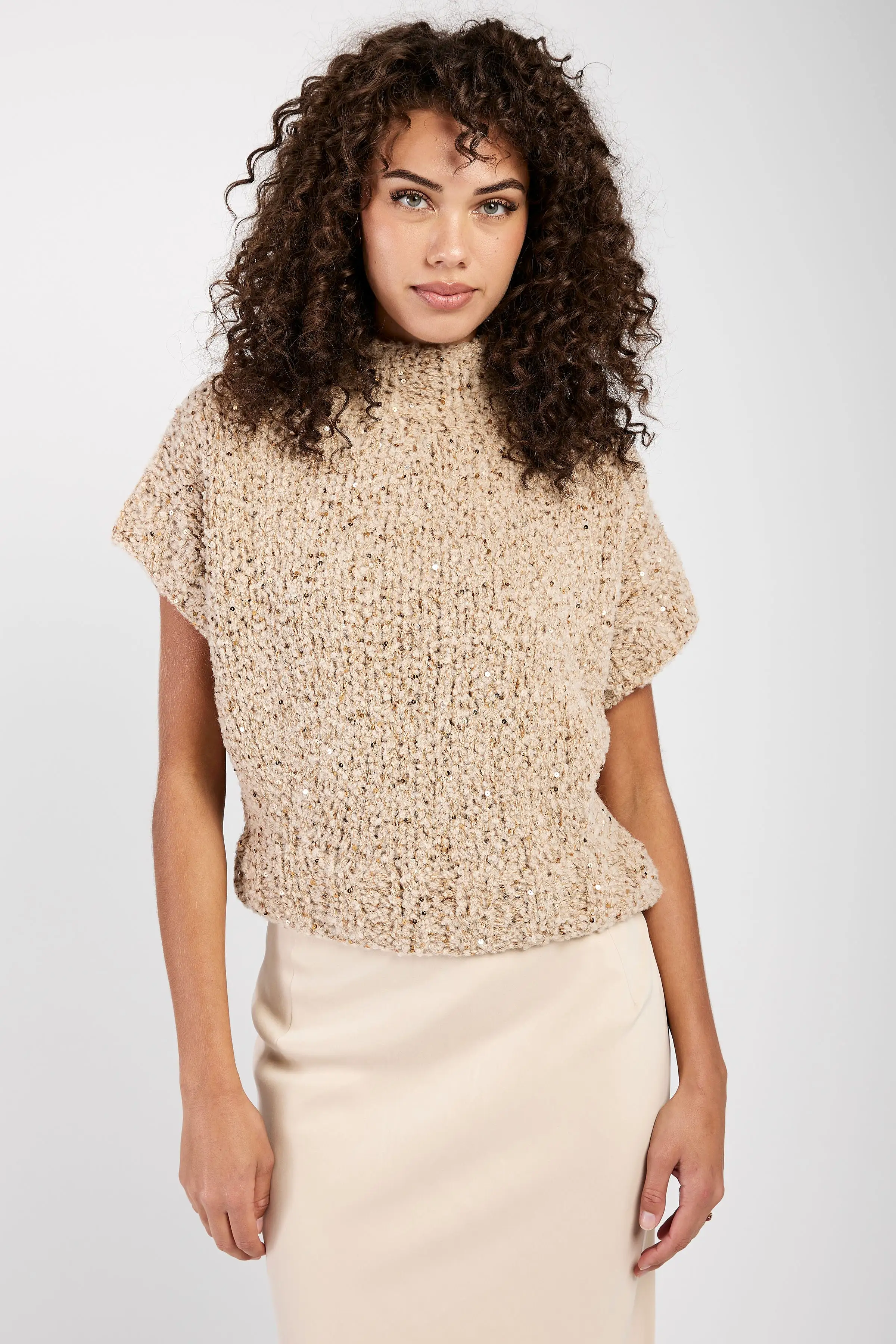 Cropped Knit Wool Sweater in Champagne