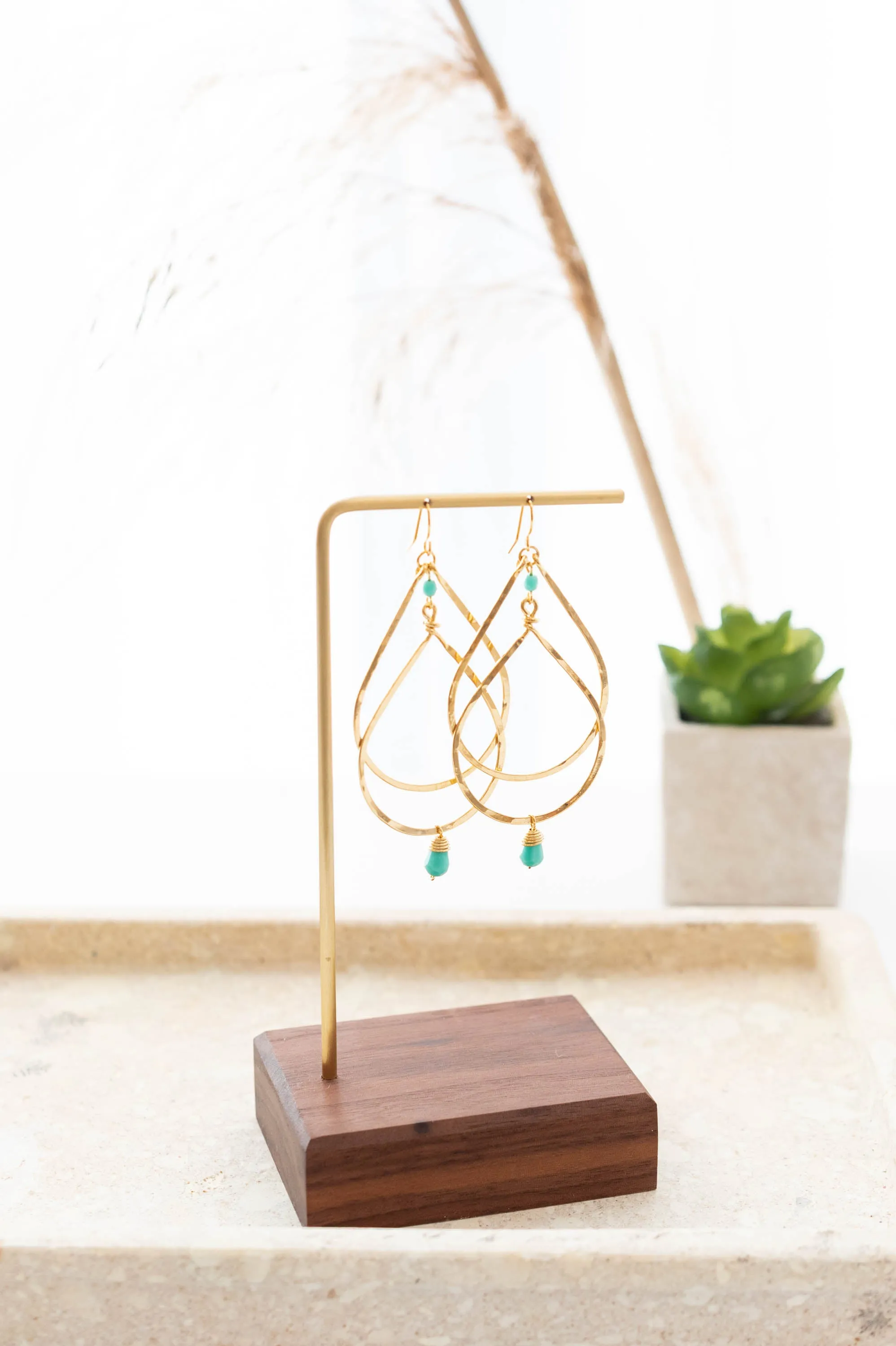 Easy To Miss You Earrings, Gold