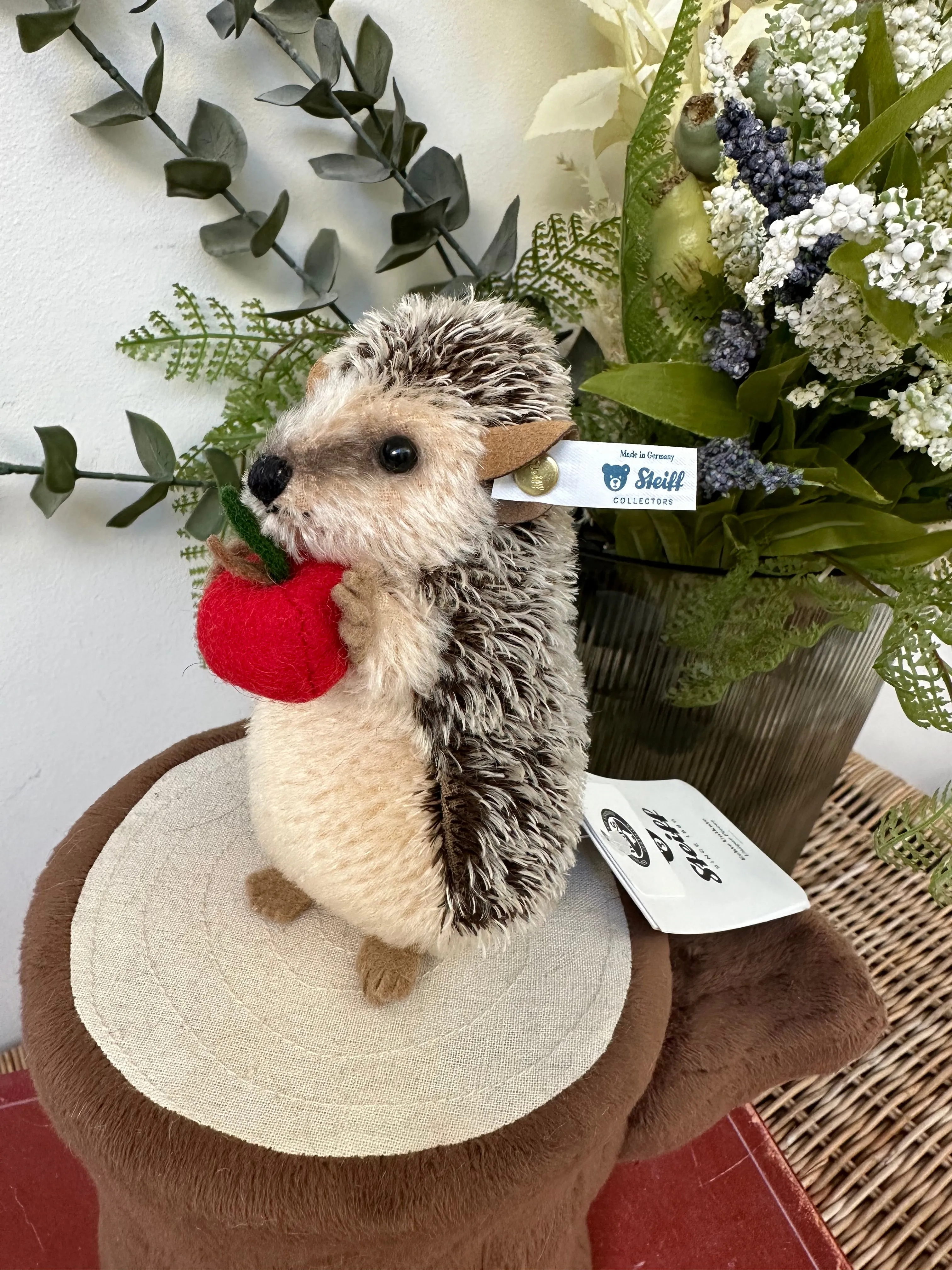 Ivo Miniature 11cm Steiff Collectable Hedgehog Option A