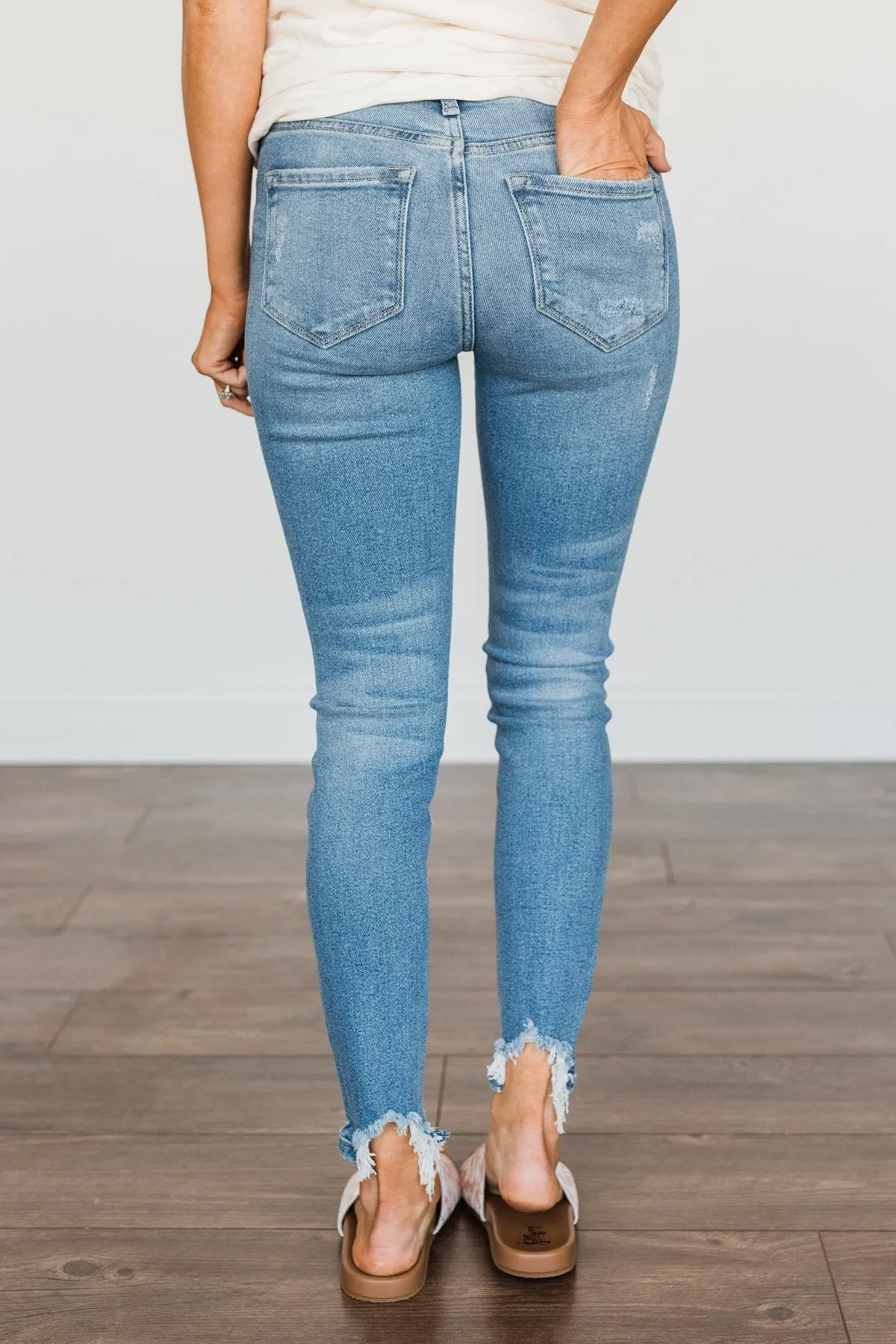 KanCan Distressed Skinny Jeans- Helen Wash