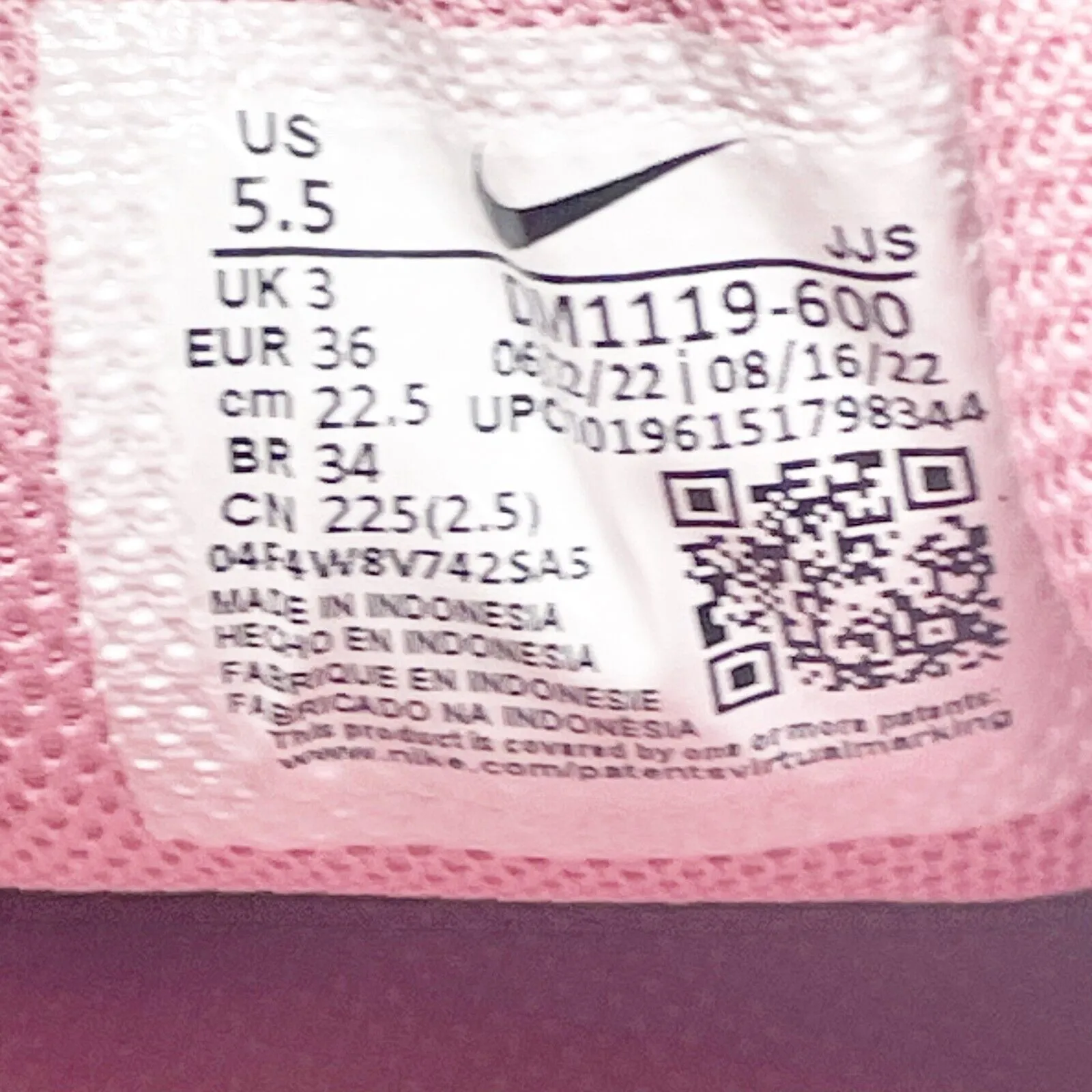 Nike Womens Legend Essential 3 NN DM1119-600 Pink Running Shoes Sneakers Sz 5.5