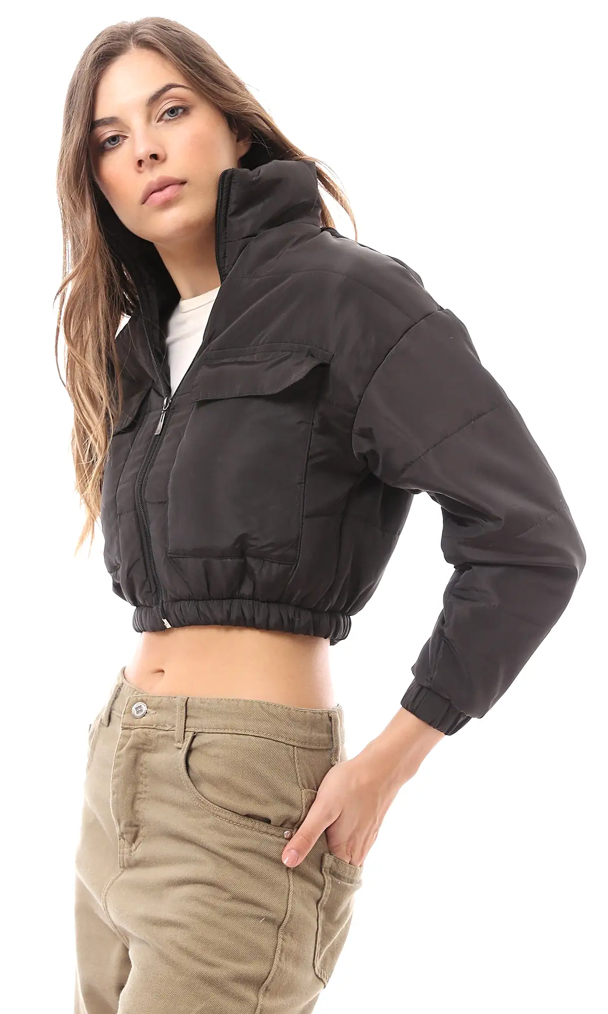 O170758 Trendy Black Cropped Puffer Jacket With Patched Pockets