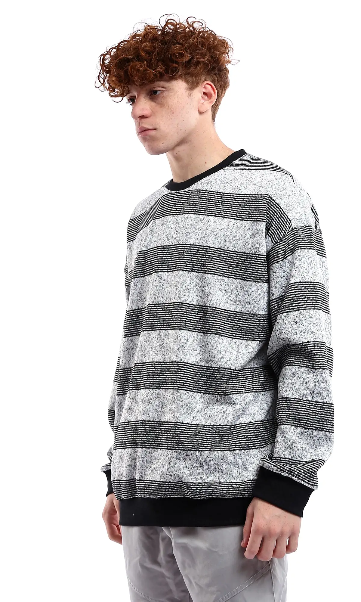 O177883 Long Sleeves Striped Grey & Black Winter Sweatshirt