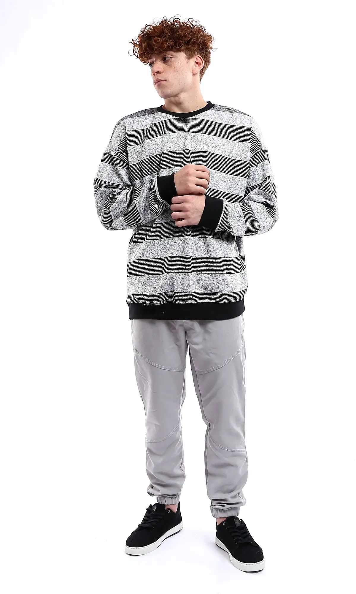 O177883 Long Sleeves Striped Grey & Black Winter Sweatshirt