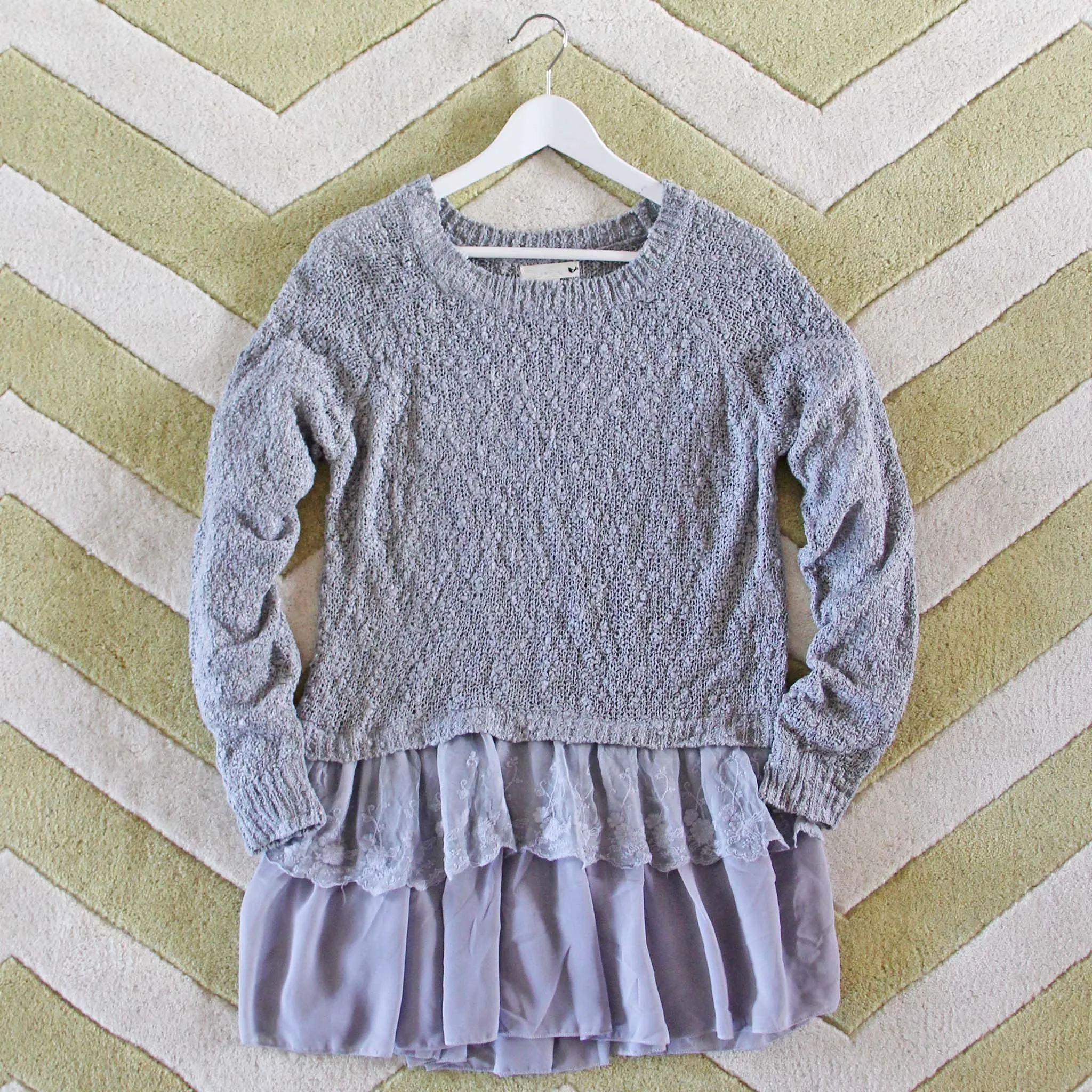 Snowflake Boyfriend Sweater in Gray