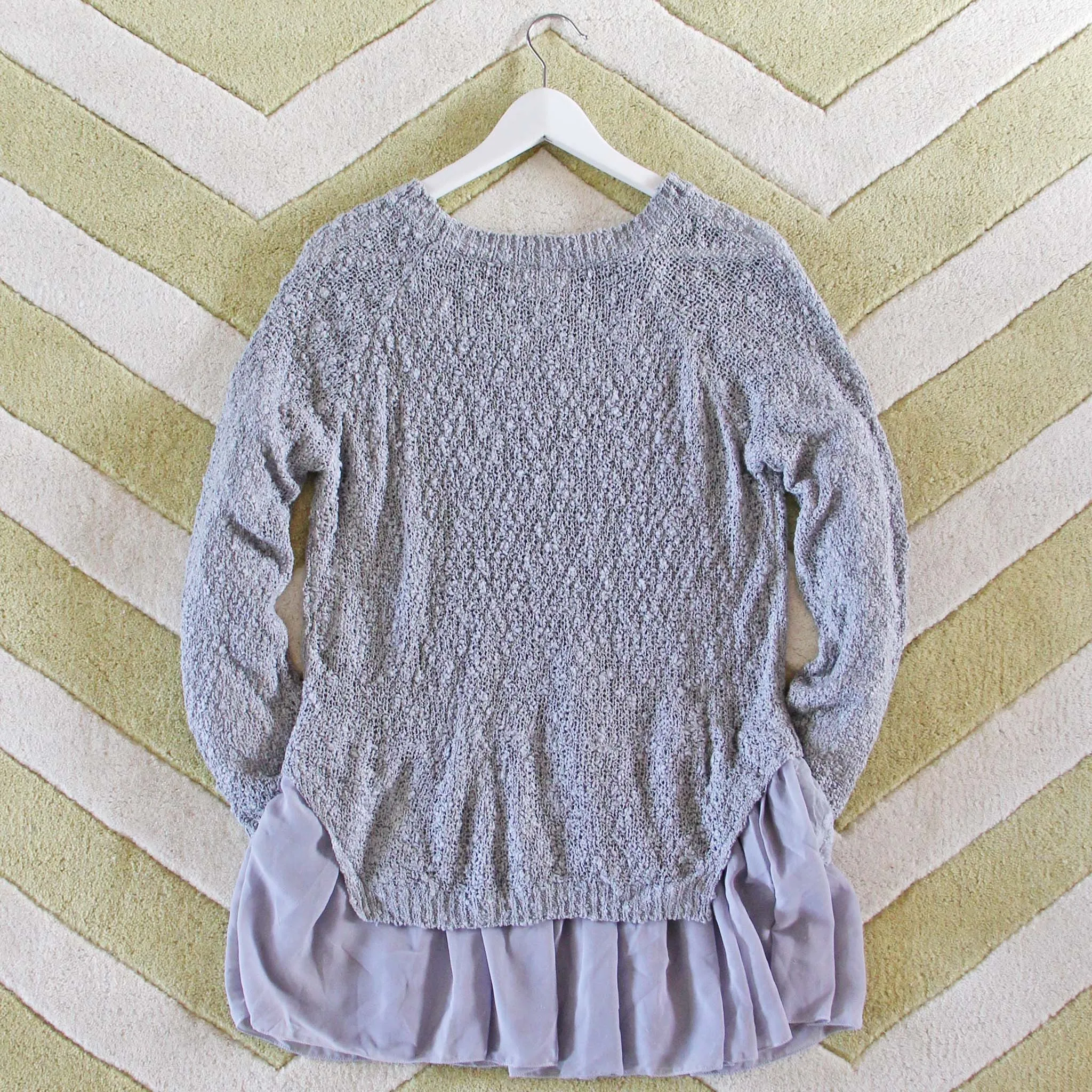 Snowflake Boyfriend Sweater in Gray