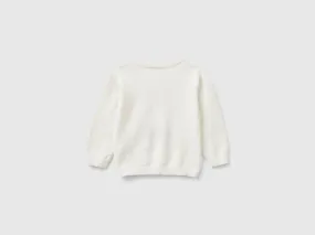 Sweater in wool blend with embroidery - Creamy White | Benetton