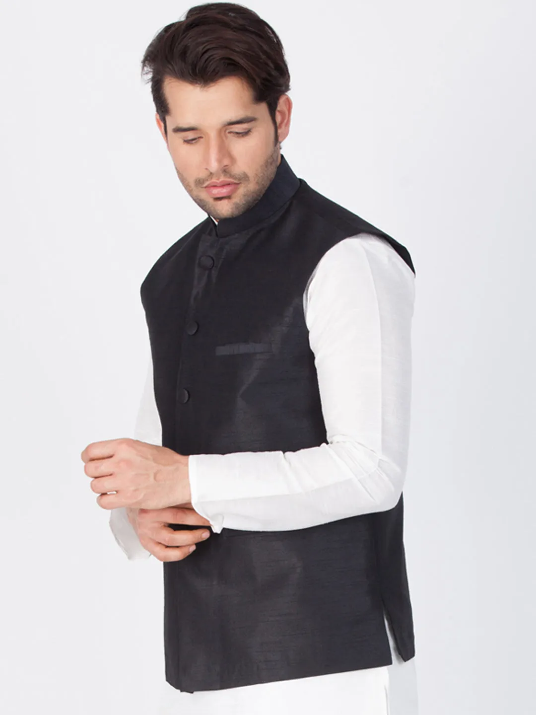 VASTRAMAY Men's Black Cotton Silk Blend Ethnic Jacket