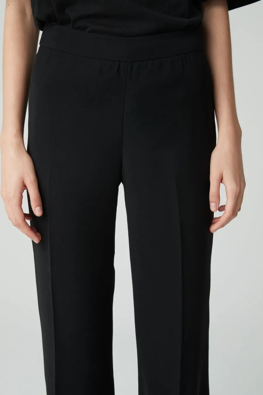 Women Atoir  | 001 Trouser Black