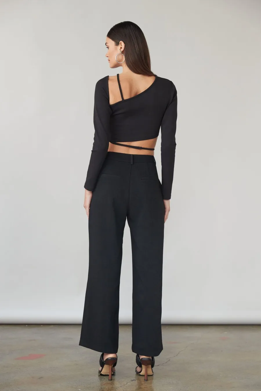 Women Atoir  | Promise Me Crop Black