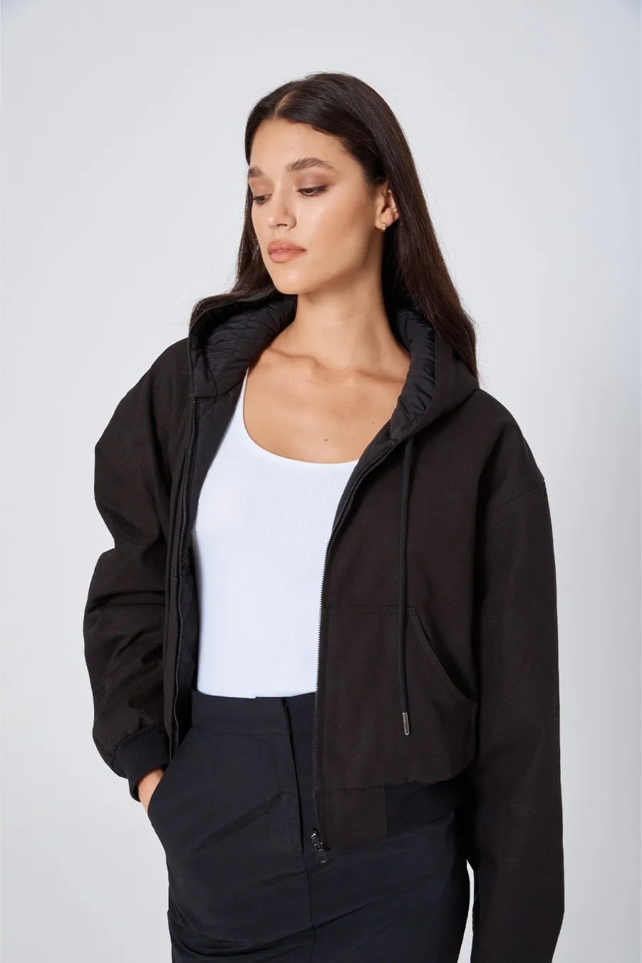 Women Atoir  | The Cropped Bomber Black