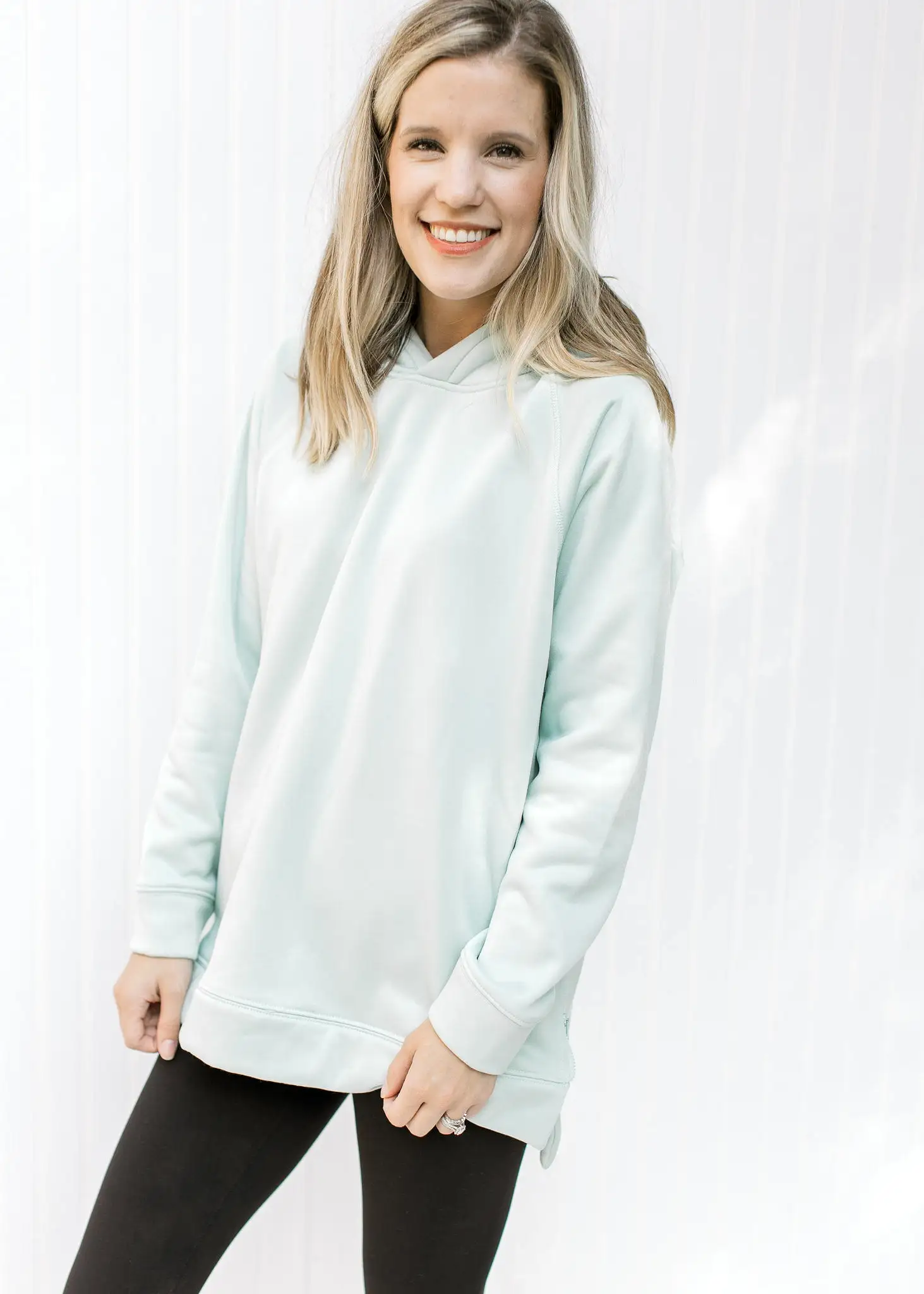 X Dawnes Zipper Sweatshirt in Mint